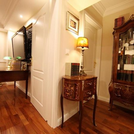 Golden Apartments Есен Екстериор снимка