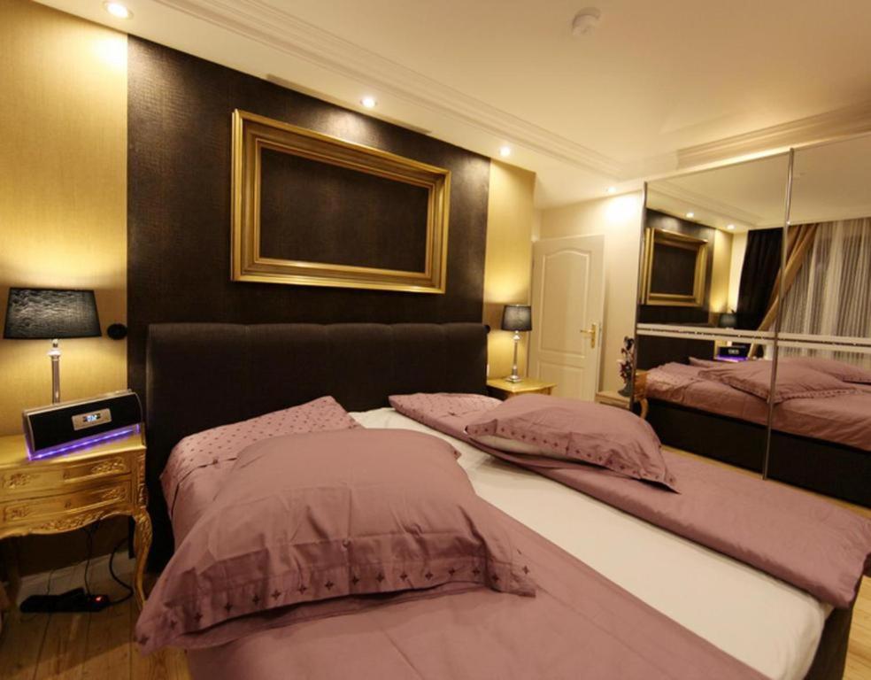 Golden Apartments Есен Екстериор снимка